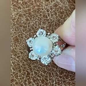 Vintage Silver real cultured Pearl halo cluster Floral Ring & rhinestones sz 6